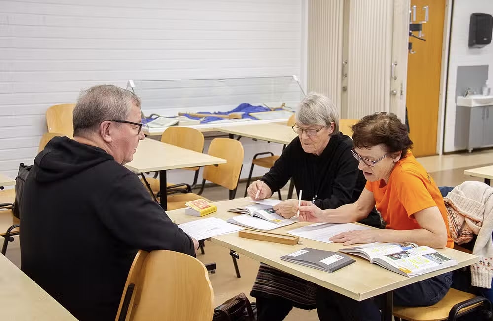 Kielikurssit Kainuun Opisto Oy Mieslahti  Kainuun Opisto